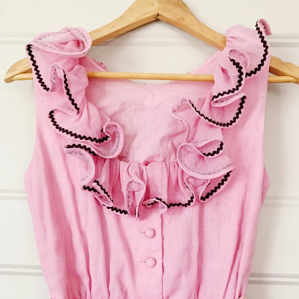 Vintage Pink Ruffle Collar Dress